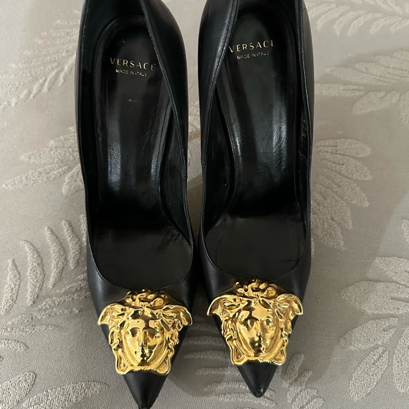 Versace Black and Gold Women's Heels - Picture 5 of 6